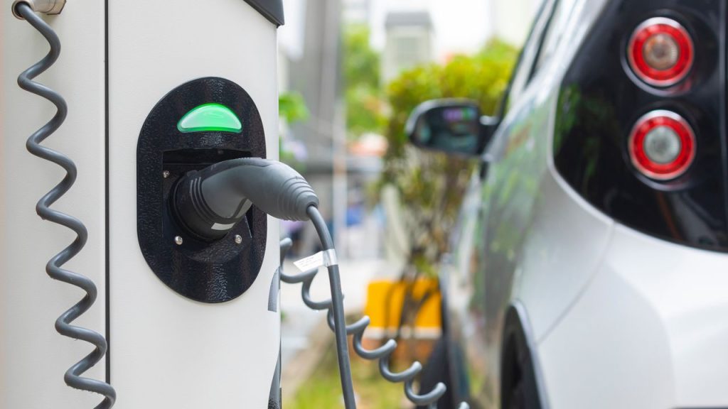 Laddboxar för elbilar: Hemmaladdning och laddningsplatsuthyrning Laddboxar för elbilar: Hemmaladdning och laddningsplatsuthyrning