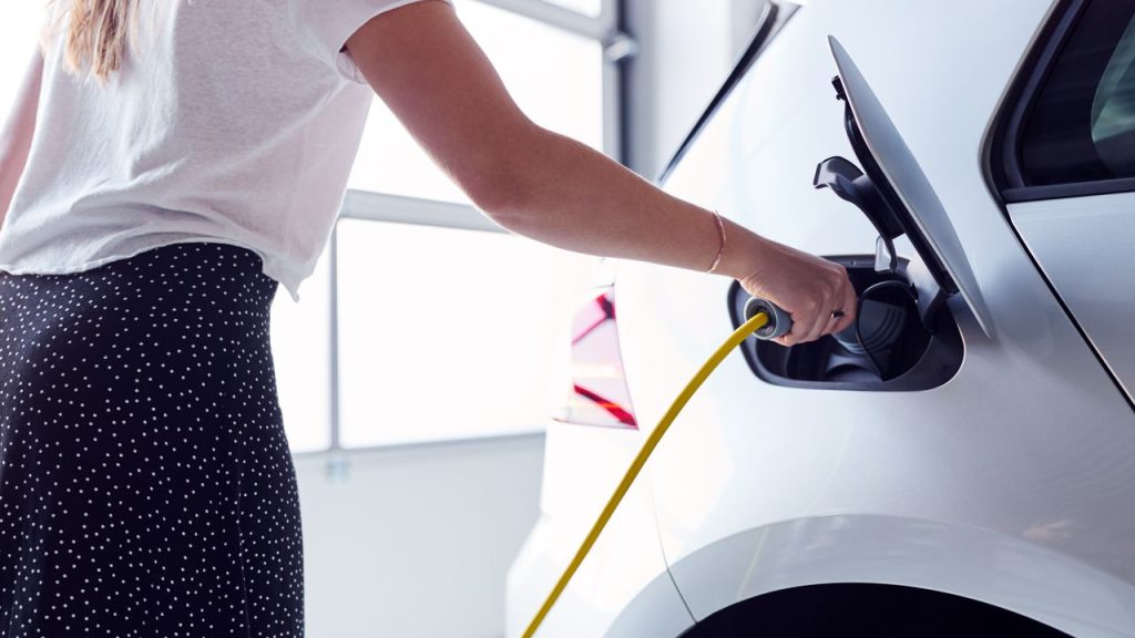 Laddboxar för elbilar: Ökad tillgänglighet och bekvämlighet Laddboxar för elbilar: Ökad tillgänglighet och bekvämlighet